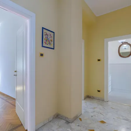 Apartment Mercato Delle Erbe Luxury Jacuzzi & View Bologna