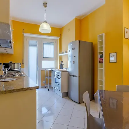 Mercato Delle Erbe Luxury Jacuzzi & View *