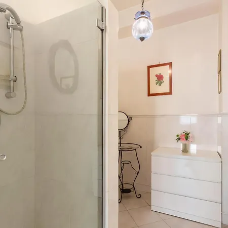 Mercato Delle Erbe Luxury Jacuzzi & View Lägenhet