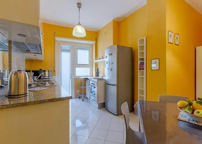 Mercato Delle Erbe Luxury Jacuzzi & View *